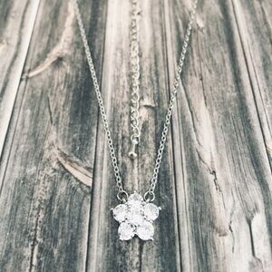 Zircon Flower Necklace